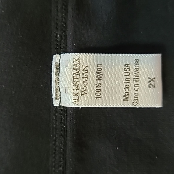 AugustMax Woman 2X camisole black nylon very stretchy - Picture 5 of 7